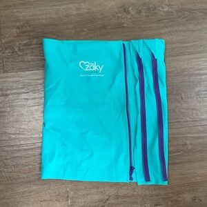 The Zaky Zak for skin to skin / kangaroo care with baby